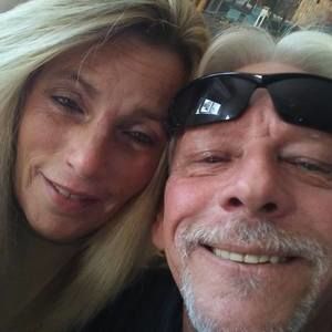 Meet your Posher, Joyce